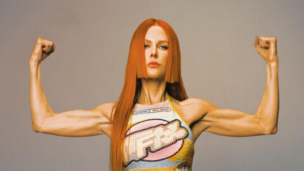 55-jarige Nicole Kidman doet She-Hulkje op cover van Perfect magazine