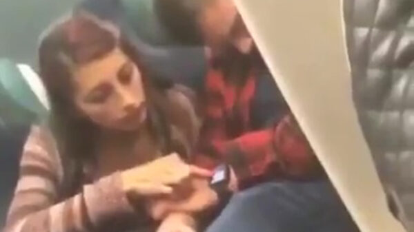 Als je vriendin trust issues heeft