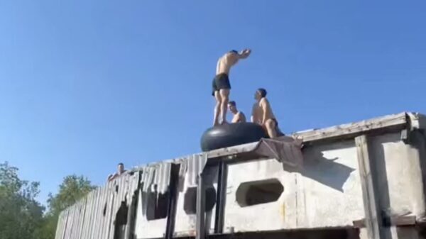 We hebben zelden een 'backflip to wheelchair' zo keurig uitgevoerd zien worden