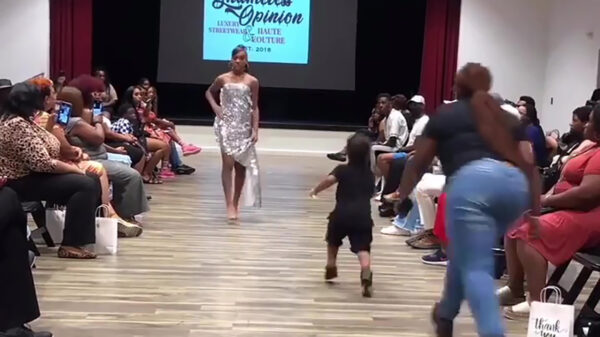 Is je kind naar een modeshow meenemen haute koterure?