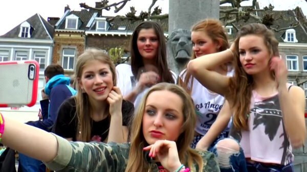 De muzikale monsterhit van de week: Channah - Selfie