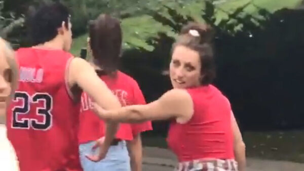 Meredith leert dat 'lekker gek doen' risico met zich meebrengt