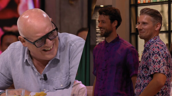 René gaat helemaal stuk door flauwe opmerking van Johan Derksen