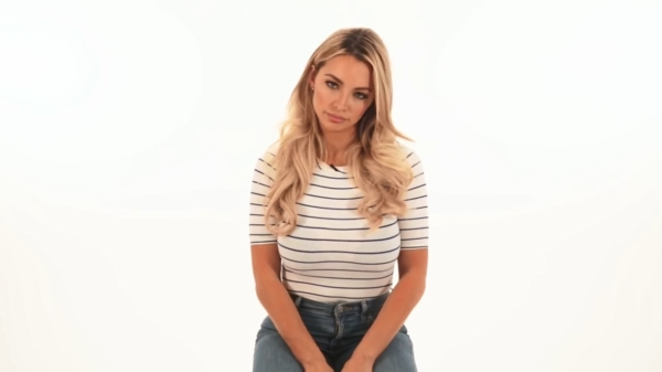 Deskundige Lindsey Pelas vertelt over de dagelijkse struggles met een aanzienlijke voorgevel