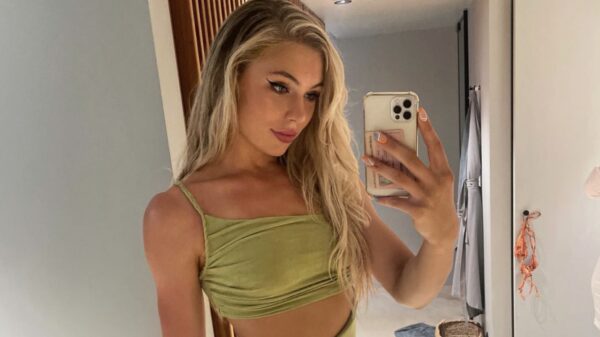 Wie gaat er mee een avondje stappen op Ibiza met Jutta Leerdam?