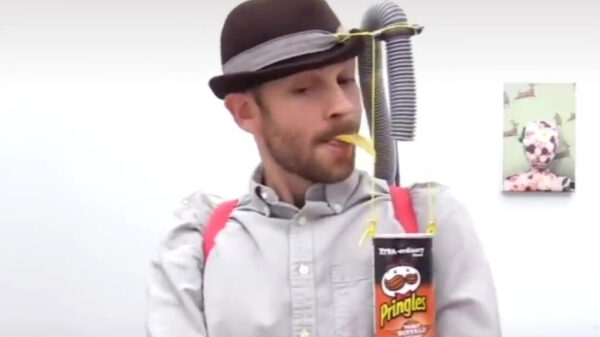 Handig voor op je werk: een Pringlesmachine