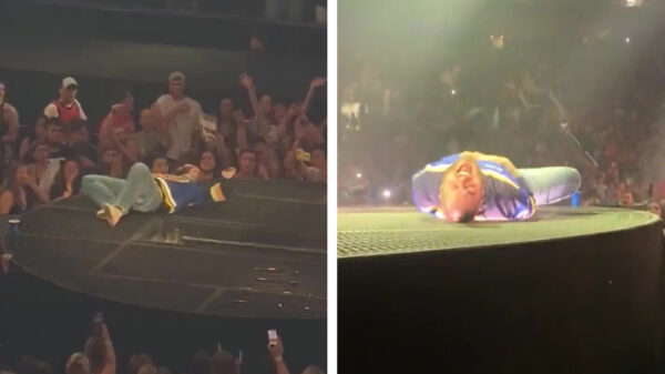 Post Malone kneust 3 ribben nadat 'ie tijdens concert gruwelijk hard op z'n bakkes gaat