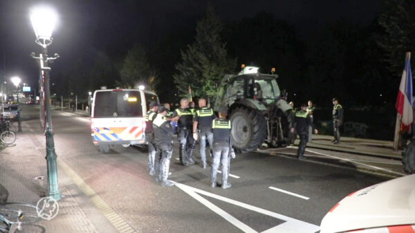 Het is weer aan: boeren onderweg naar Den Haag voor Prinsjesdag, eerste trekkers al in beslag genomen