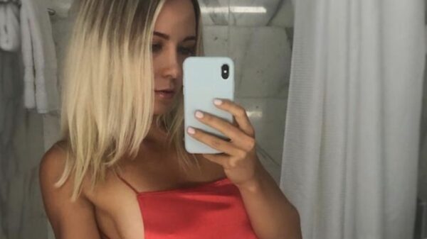 Ook op zondag zitten alle brassières toevallig weer in de was (82)