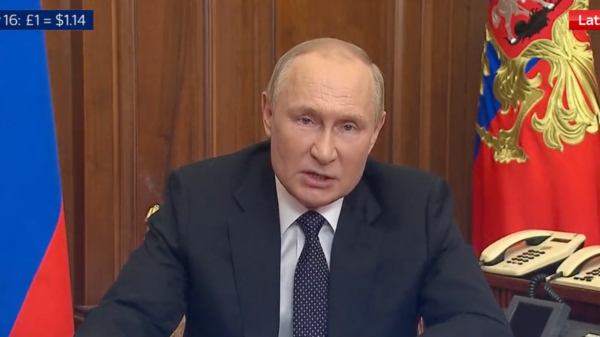 Poetin kondigt in tv-toespraak de mobilisatie van 300.000 mannen aan