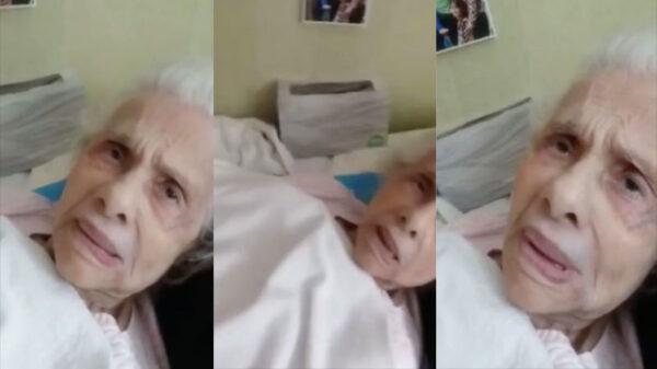 Oma wil nog heel graag een keer gekust worden