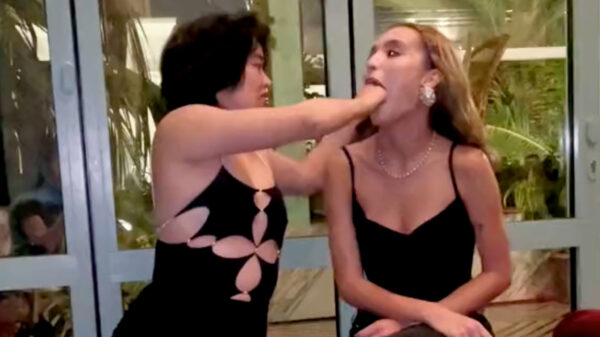 Goed om te zien dat we ondanks Covid helemaal niets zijn veranderd