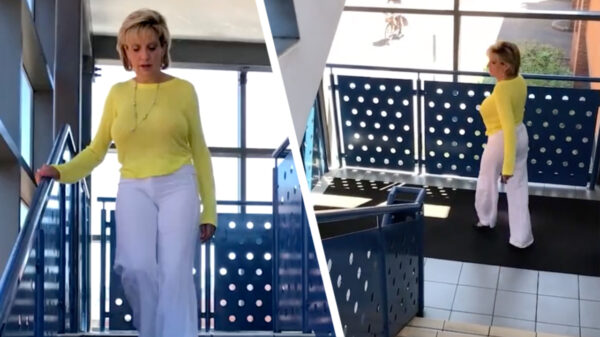 Iemand een idee waarom deze video van iemands moeder miljoenen views heeft?