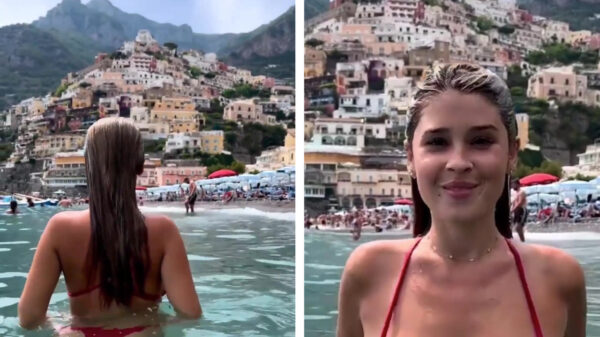 Even genieten van het prachtig uitzicht in Positano... jammer dat Inbar Finsteen in de weg staat