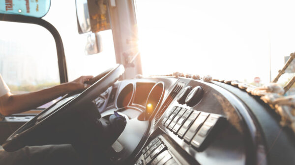 Agressieve chauffeur heeft nu al een teringhekel aan alle andere weggebruikers