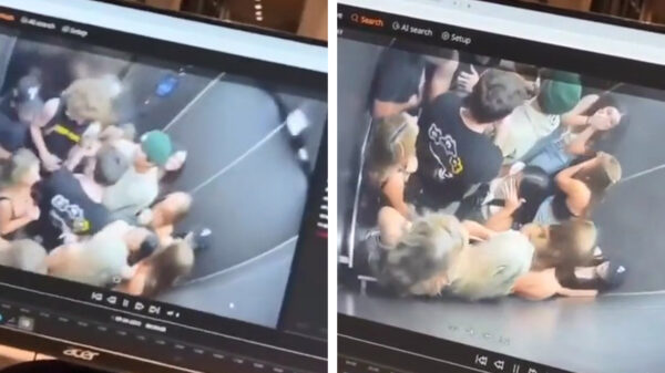 Goh, slecht idee: met zijn allen tegelijk in een overvolle lift springen