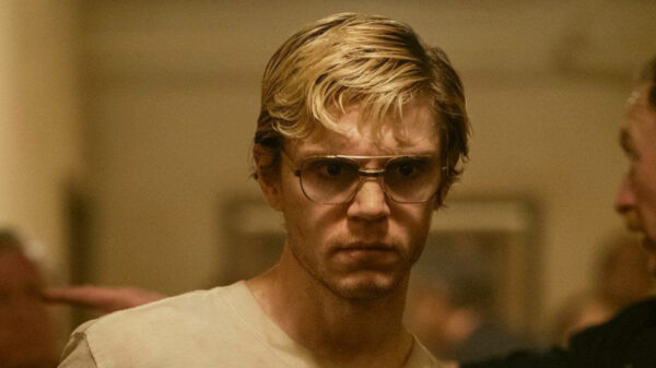 Controversiële Netflix-serie over seriemoordenaar Jeffrey Dahmer blijft online ondanks klachten Slachtofferhulp
