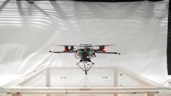 Met een 3D-printer aan een drone kunnen we straks complete huizen printen