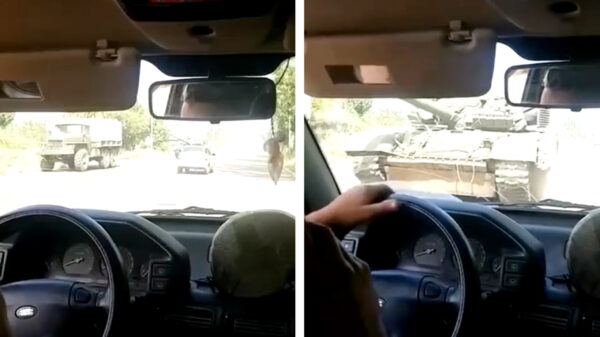 Oekraïners in auto bijna geplet door een aanstormende tank