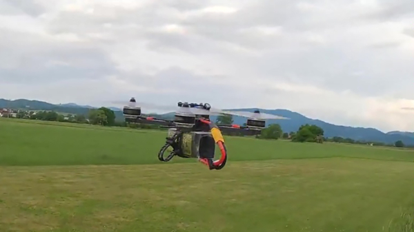 Keihard vliegen met een drone die keihard gaat is keihard