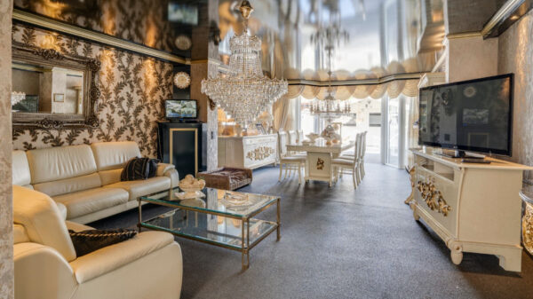 Een buitenkansje voor iedereen die altijd al in een woonwagen zonder wielen wilde wonen