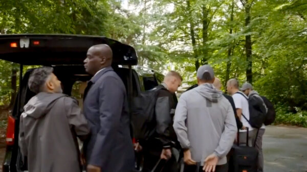 Danny Ghosen snoeihard verdedigd door beveiliger bij Nederlands Elftal