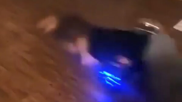 Wanneer je je ogen in bed sluit na 20 tequila shotjes