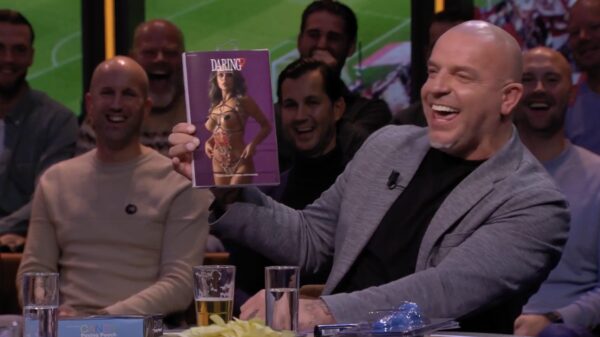 Andy ouderwets complimenteus over zijn vrouw: "Kijk Wes, dit is Melisa 20 kilo geleden"