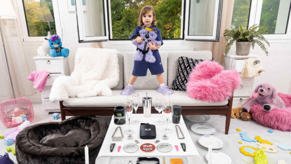 Ophef over advertentie Balenciaga: jonge meisjes & bondage-teddyberen