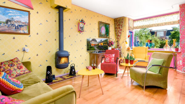 Dit kleurrijke huis mag je niet missen als je altijd al in een LSD-trip hebt willen wonen