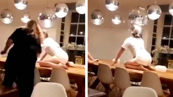 Een ouderwetse tafeldans spat als een veel te dure lamp uit elkaar