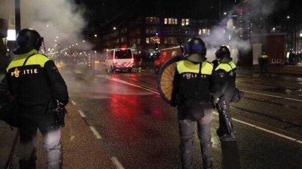 Déjà vu: rellende Marokkanen slopen complete binnensteden na de overwinning op Spanje