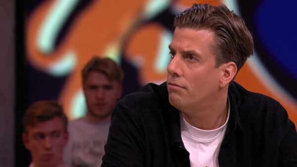 Snollebollekes reageert bij De Oranjewinter op rel rondom "tiran" Matthijs van Nieuwkerk