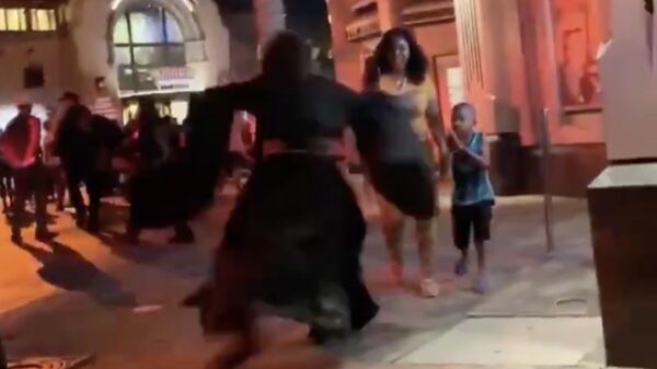 De perfecte vakantiebaan als je een pleurishekel aan kinderen hebt