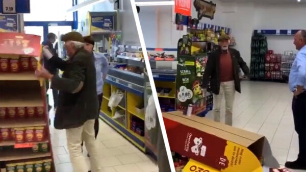 Die keer dat de Vlaams activist Jef Elbers (74) de Lidl in Knokke op stelten zette