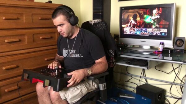 Heb je je al eens afgevraagd hoe een blinde vechtspelletjes doet?