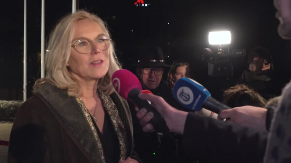 Tom Staal peilt de stemming van de Tweede Kamer rondom de soap van de slavernij-excuses