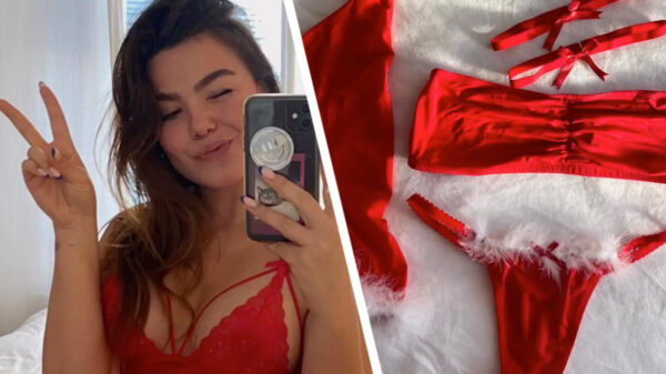 All I want for Christmas is Abbey Hoes in een rood pakje onder de kerstboom