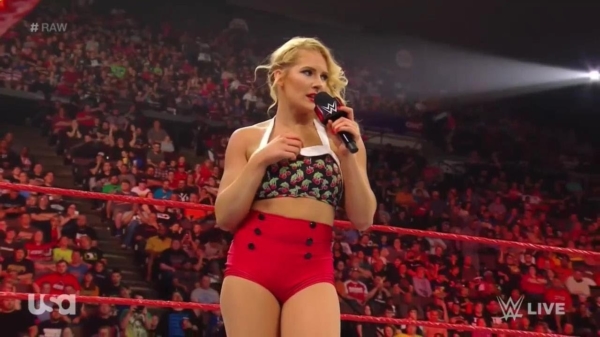 Weet je wel wie ik ben "Lacey Evans" wil geen boete betalen omdat ze een WWE-celeb is