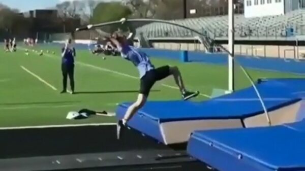 Lastig als de stok het laat afweten bij polsstokhoogspringen