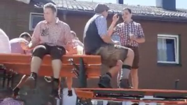 Ondertussen bij de buren: banken stapelen tijdens Oktoberfest