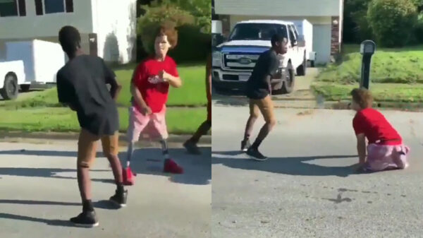 Welkom bij het meest WTF straatgevecht van het jaar