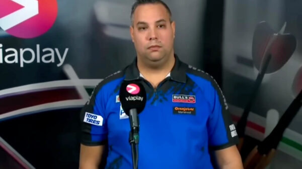 Verslaggever kapt gesprek met Jermaine Wattimena af: "Stop er maar mee!"