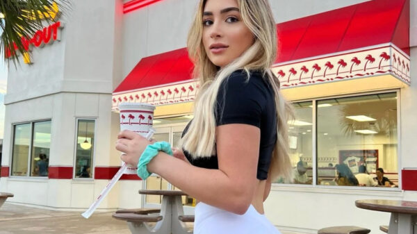 Een ode aan het wonder dat de yogabroek heet (65)