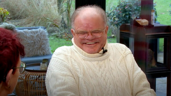 Lenie niet onder de indruk van charmeoffensief Bertus: "Maar dát zeggen ze allemaal"