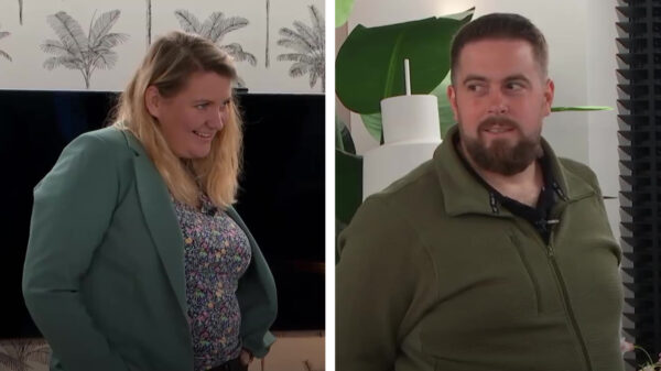 Een kus, met of zonder tong? Hij knijpt 'm en rent snel naar de wc