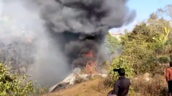 Vliegtuig met 72 inzittende neergestort in Nepal, tenminste 40 mensen overleden