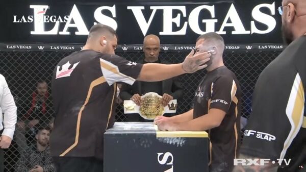 Als je deze beelden zo ziet lijkt het haast alsof 'slapping contests' niet gezond zijn