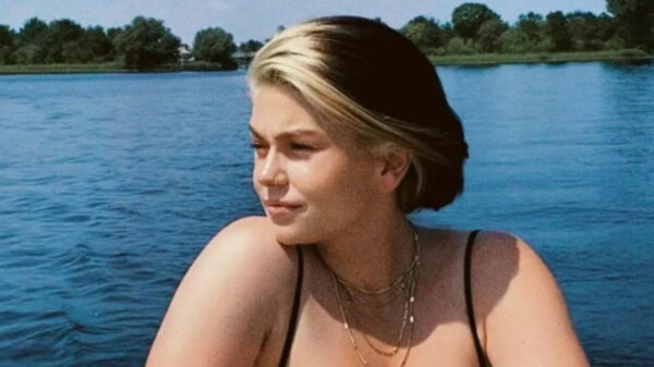Roxeanne Hazes is 30 jaar en dus is het tijd voor een kleine visuele traktatie
