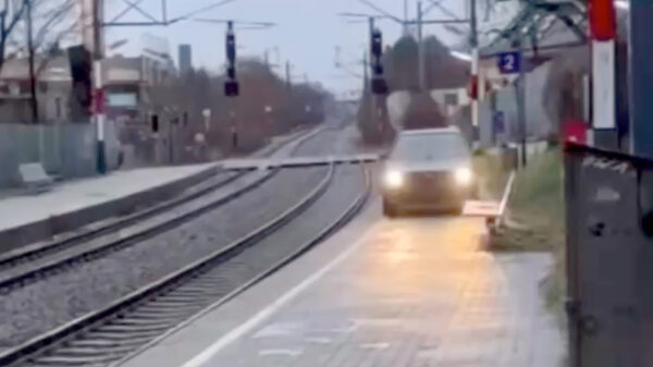 Een stukje afsnijden kan in Wenen gewoon via het treinstation